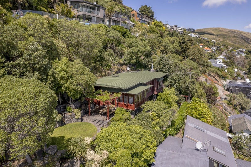 6 Flowers Track, Scarborough, Christchurch - Carousel 1