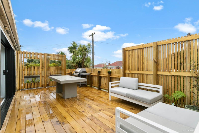 18 Meadow Street, Mount Wellington, Auckland - Carousel 2
