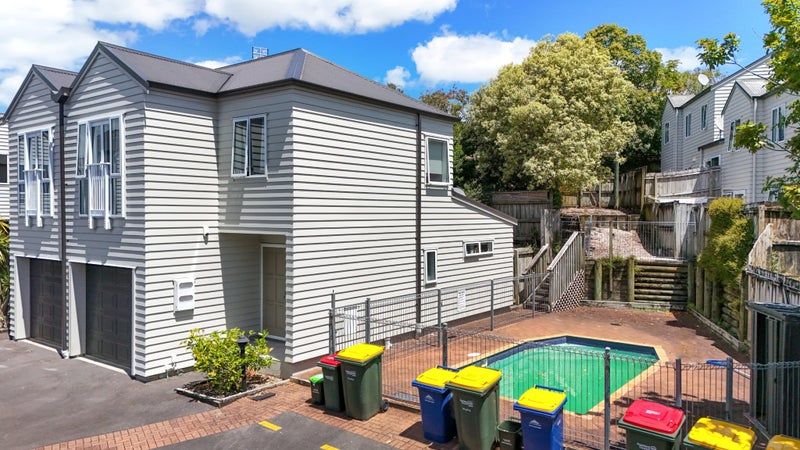 13/30 John Jennings Drive, Oteha, Auckland - Carousel 2