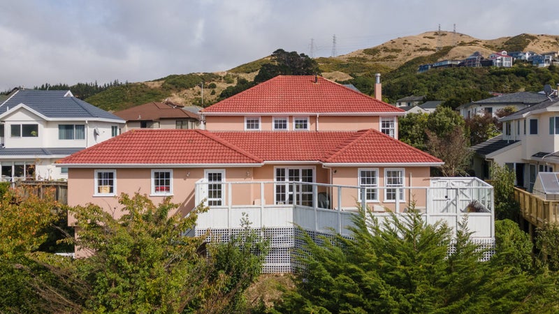 159 Westchester Drive, Churton Park, Wellington - Carousel 1