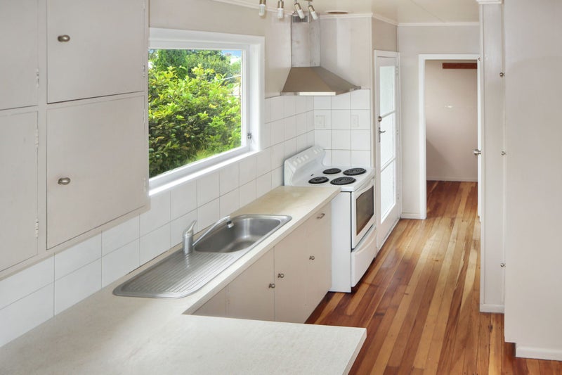 17 Powells Road, Fairview Downs, Hamilton - Carousel 2