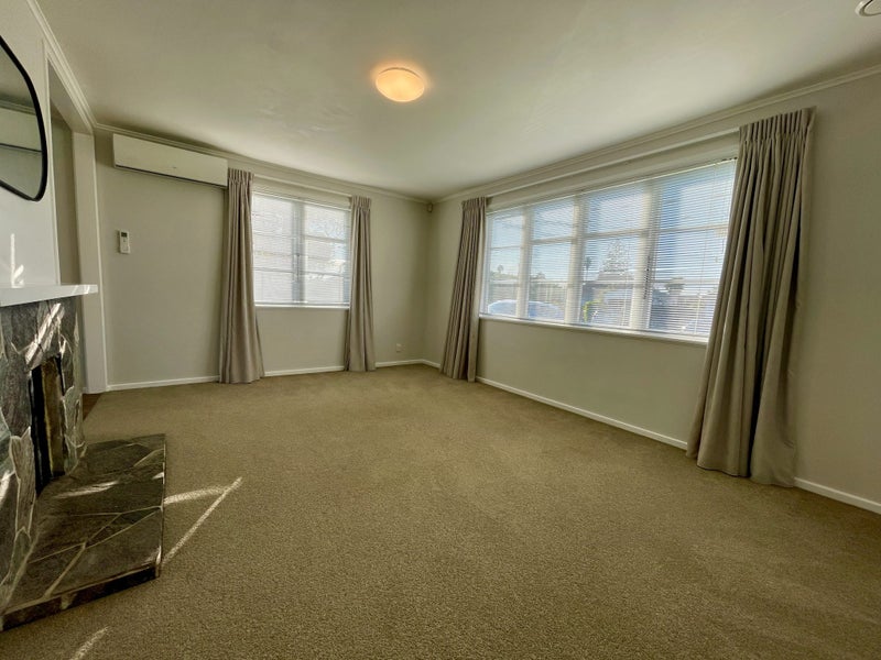 3 Benghazi Road, Panmure, Auckland - Carousel 2