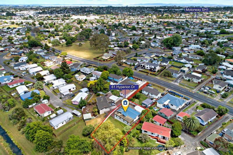 61 Hyperion Drive, Randwick Park, Auckland - Carousel 1