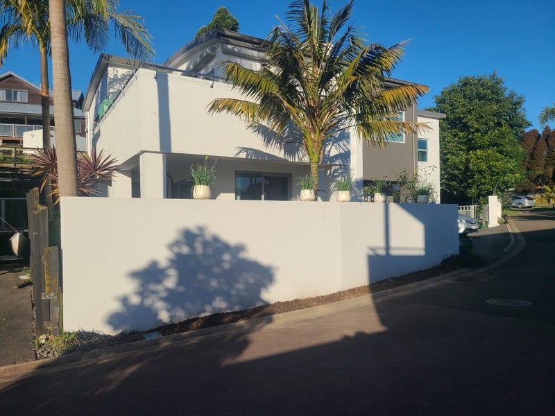 6 Azores Way, Welcome Bay, Tauranga - Carousel 2