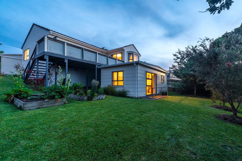 1/22 Northumberland Avenue, Belmont, Auckland - Carousel 2