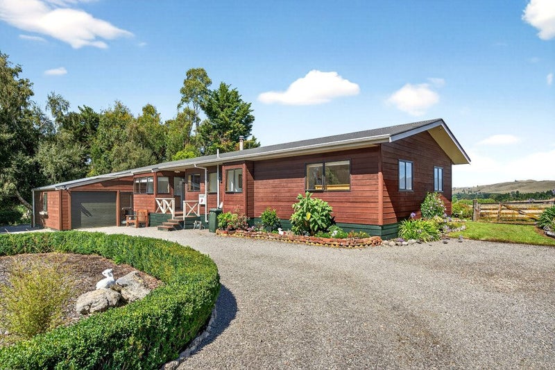44 James Road, Rangitumau, Masterton - Carousel 1