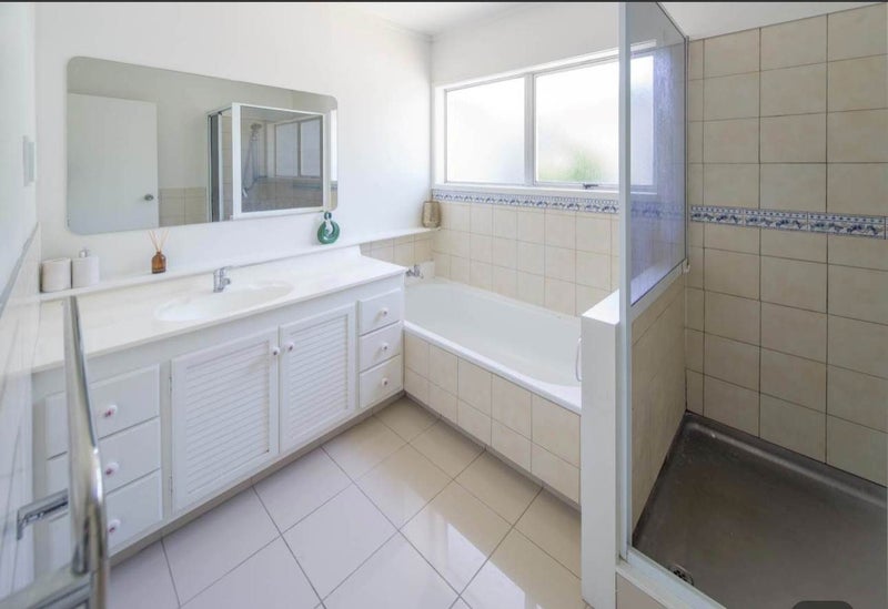 47 Littlejohn Street, Hillsborough, Auckland - Carousel 13