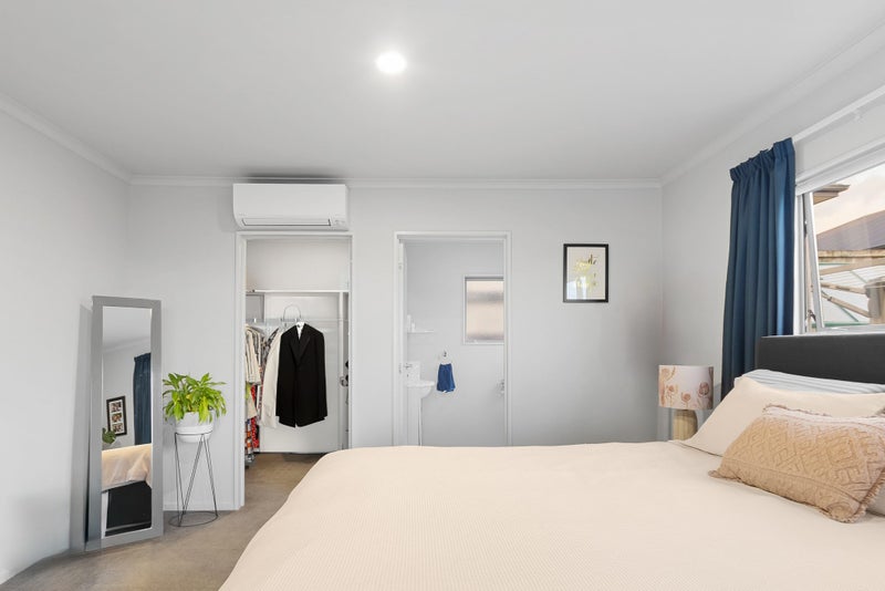 4 Sinead Court, Grandview Heights, Hamilton - Carousel 2