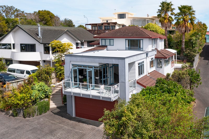 2A Goodall Street, Hillsborough, Auckland - Carousel 1
