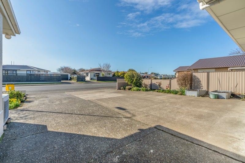 126 Carvarvon Street, GLENGARRY, INVERCARGILL - Carousel 20