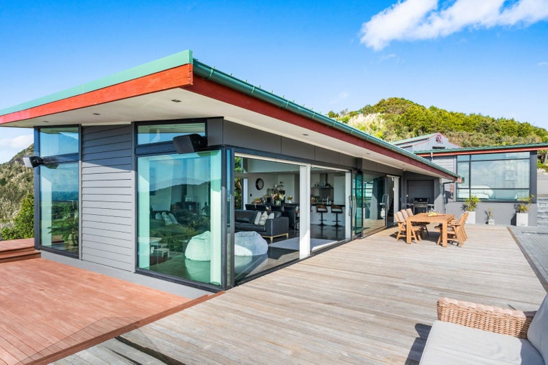 77 Rangiuru Drive, Onerahi - Carousel 2
