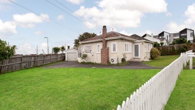 18 St Jude Street, Avondale, Auckland - Carousel 1