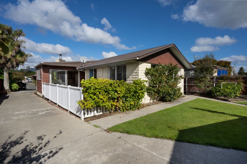 49 Stanton Crescent, Hoon Hay, Christchurch - Carousel 1