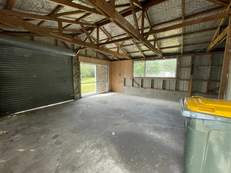 401 Main Road, Huapai, Kumeu - Carousel 24