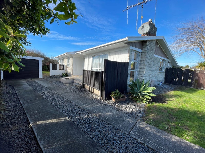 10 Dalton Crescent, Dinsdale, Hamilton - Carousel 1