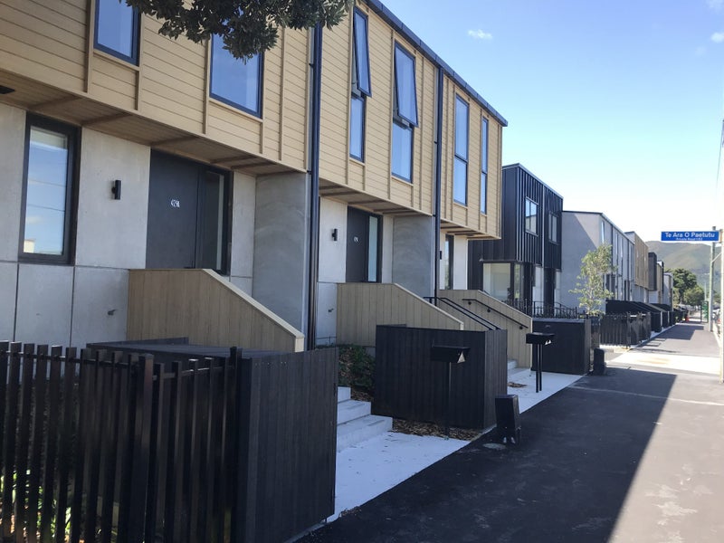 429A Jackson Street, Petone, Lower Hutt - Carousel 1