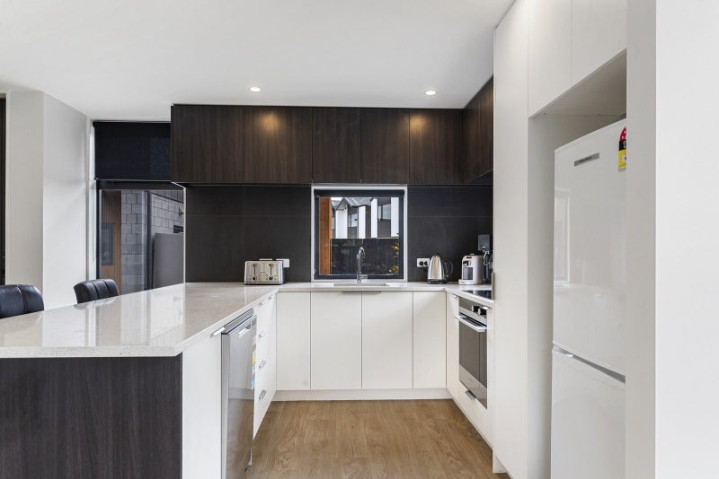 10/58 Waltham Road, Sydenham, Christchurch - Carousel 2