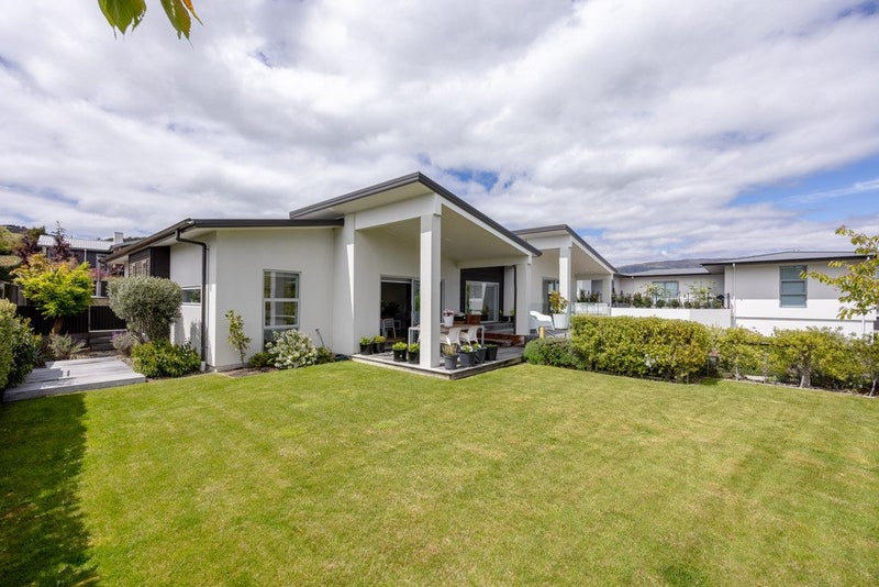 14 Bevan Place, Wanaka - Carousel 2