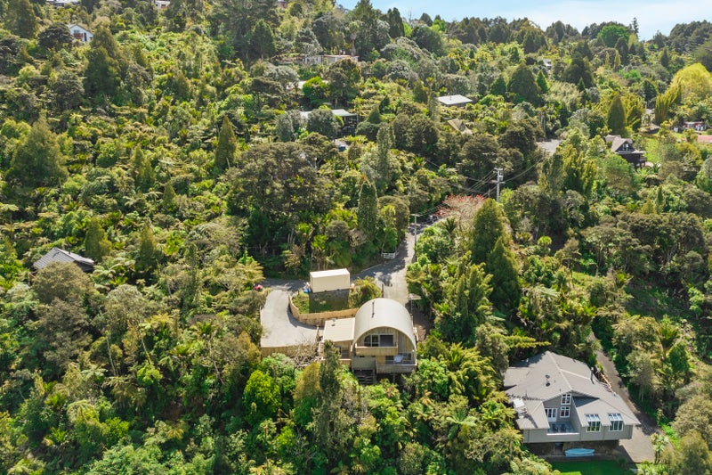 49 Rimu Road, Oratia, Auckland - Carousel 29