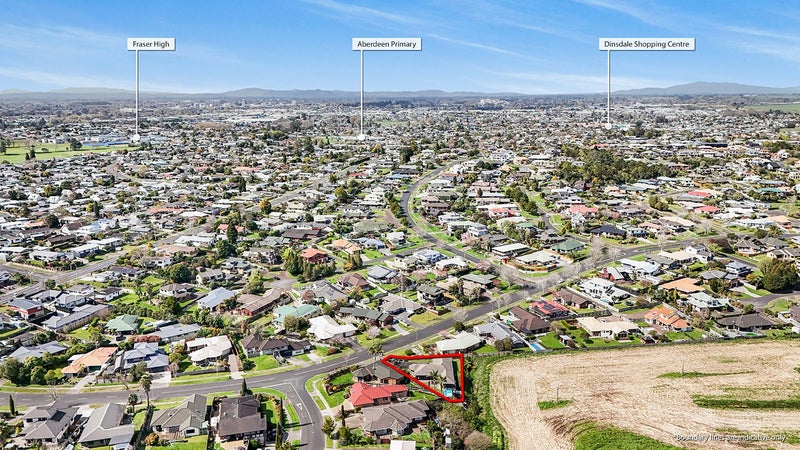 232 Grandview Road, Western Heights, Hamilton - Carousel 20