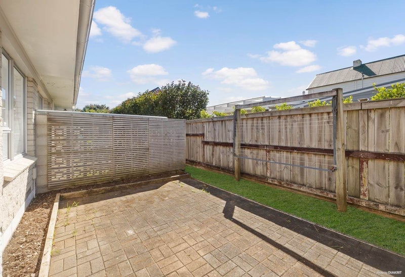 1/114 Trafalgar Street, Onehunga, Auckland - Carousel 12