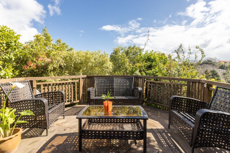 79 Milton Road, Bluff Hill, Napier - Carousel 2