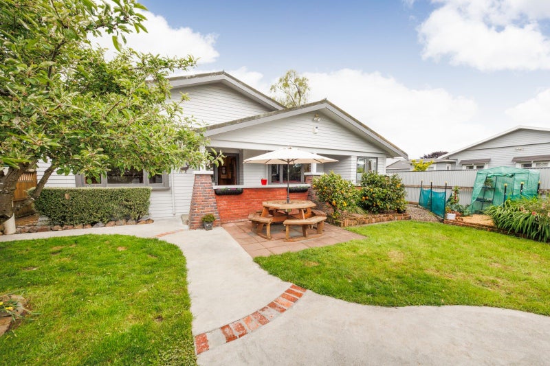 46 Limbrick Street, Terrace End, Palmerston North - Carousel 2