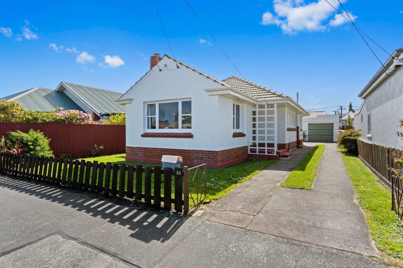 18 Bellona Street, Saint Kilda, Dunedin - Carousel 1