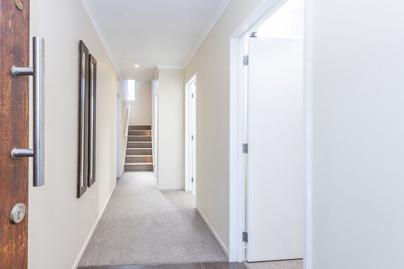 11C Marama Street, Frankton, Hamilton - Carousel 2