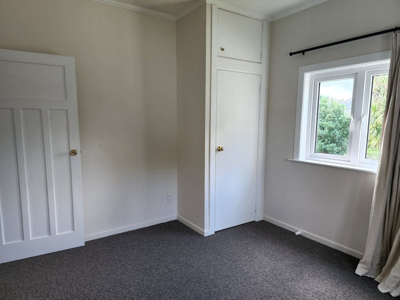 13 Meadowbank Road, Meadowbank, Auckland - Carousel 24
