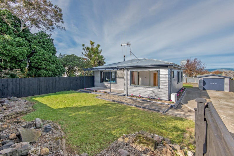 1014 Tremaine Avenue, Roslyn, Palmerston North - Carousel 1