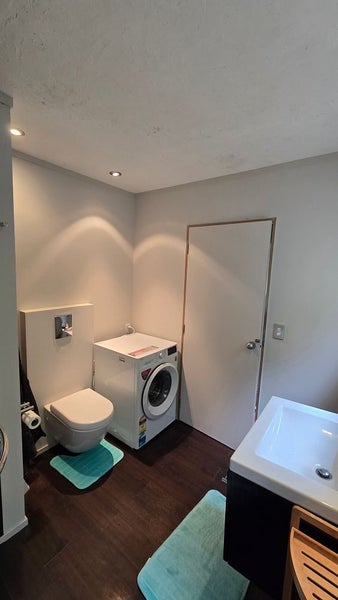 77A Miramar North Road, Miramar, Wellington - Carousel 16