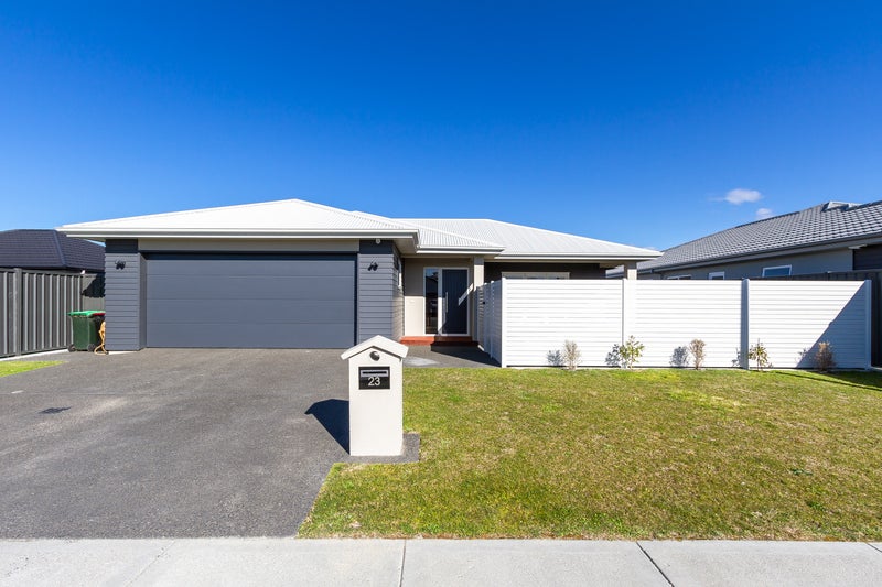 23 Hurunui DR, MEEANEE, NAPIER - Carousel 2