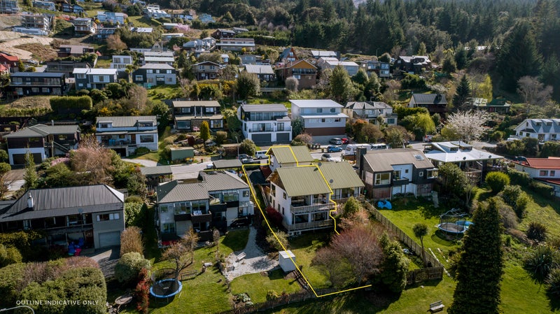 17B Cameron Place, Fernhill, Queenstown - Carousel 1