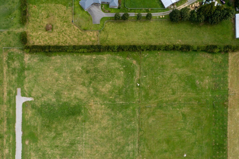 61 Karamu Crescent, Wainuiomata, Lower Hutt - Carousel 17