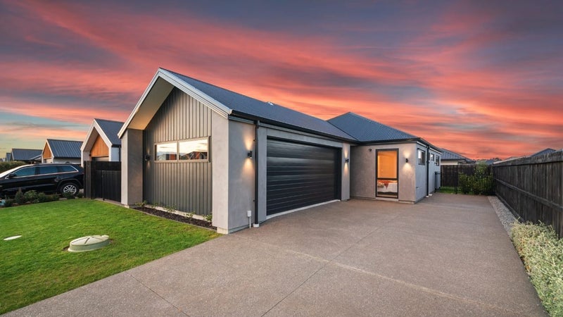 14 Navarra Road, Halswell, Christchurch - Carousel 1