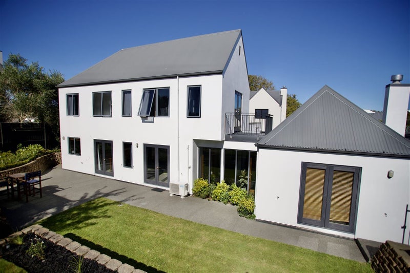 88 Merivale Lane, Merivale, Christchurch - Carousel 1