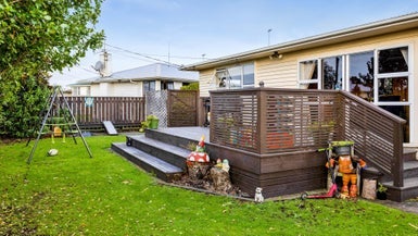 23 Pacey Avenue, Hawera, Hawera - Carousel 1