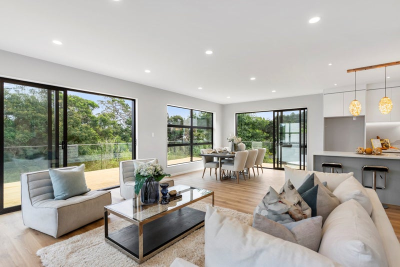 23B Stephanie Close, Glenfield, Auckland - Carousel 2