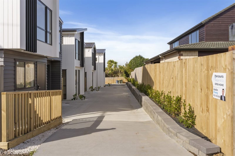 6B Eversleigh Road, Belmont, Auckland - Carousel 27