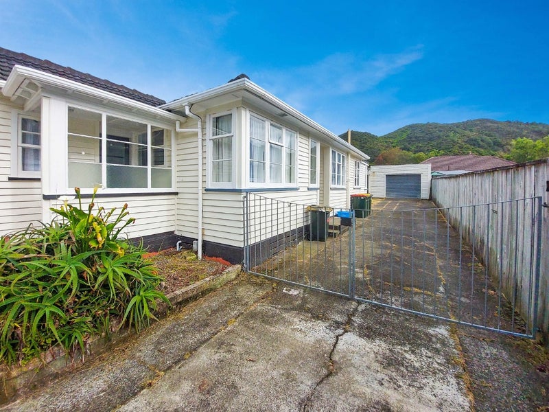 121 Kowhai Street, Naenae, Lower Hutt - Carousel 1