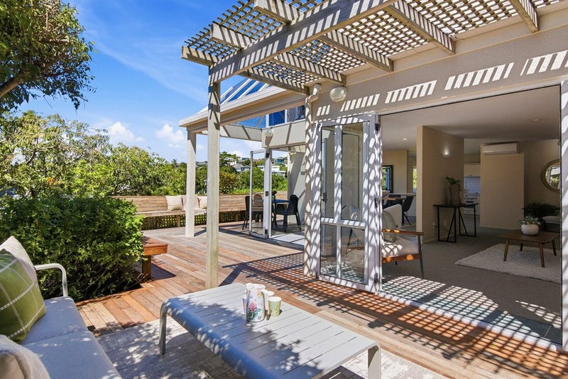 2/99 Hebron Road, Waiake, Auckland - Carousel 2