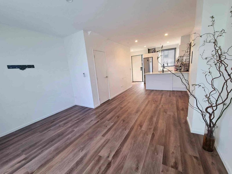 46 Kotuitui Street, Manukau, Auckland - Carousel 2