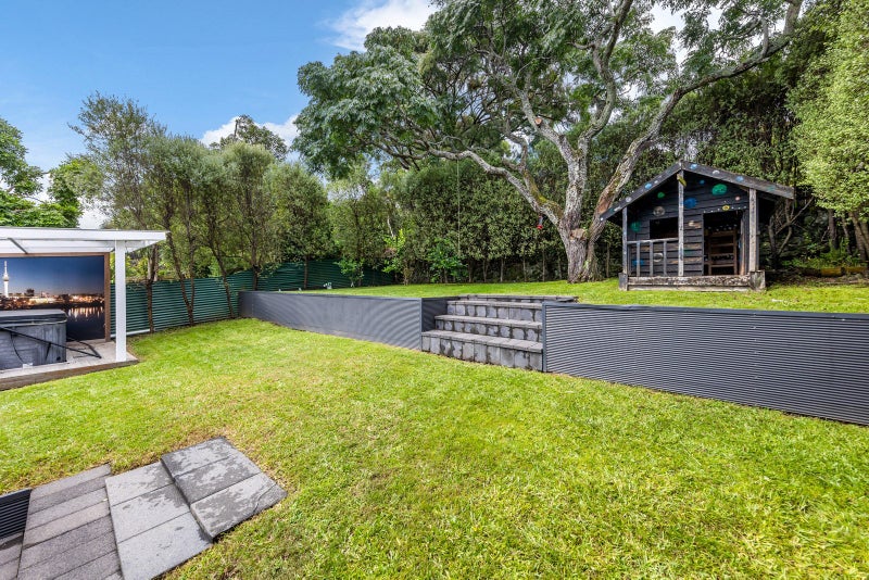 32 Kowhai Street, Mount Eden, Auckland - Carousel 2