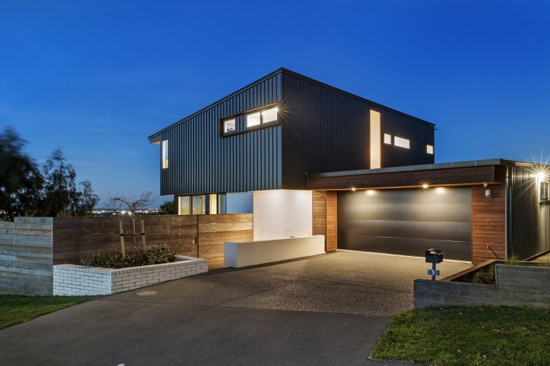 63 Ravensdale Rise, Westmorland, Christchurch - Carousel 1