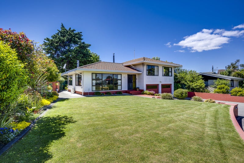 11 Ryan Crescent, Greenmeadows, Napier - Carousel 1