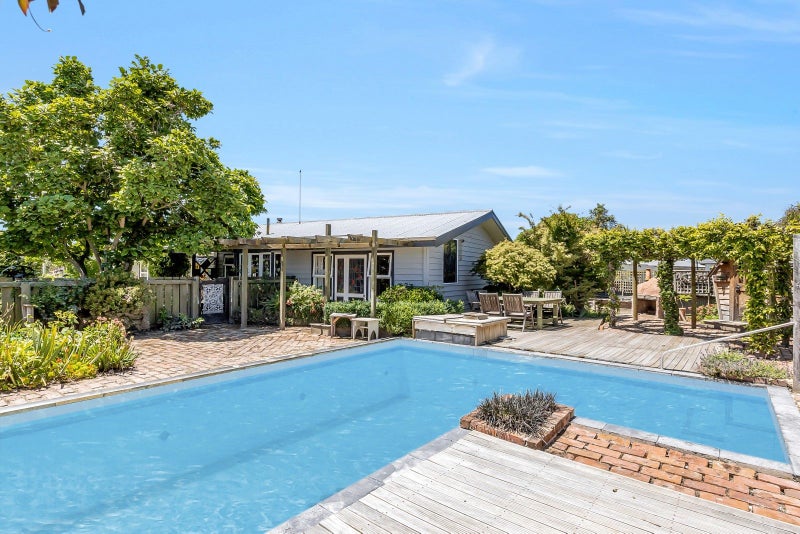 30 McGregor Avenue, Pirimai, Napier - Carousel 1