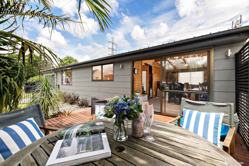 1/34 Barnhill Crescent, Pahurehure, Papakura - Carousel 1