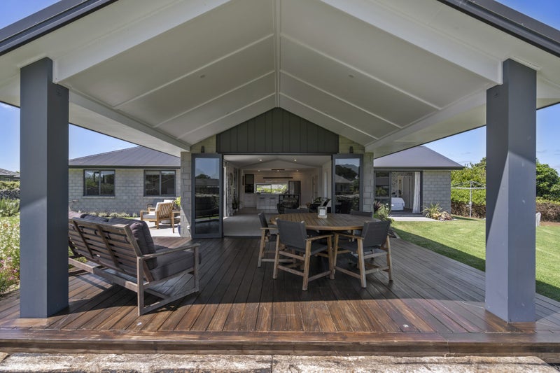 6 Capstone Place, Kamo - Carousel 1