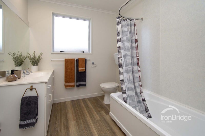 73A Gardiners Road, Bishopdale, Christchurch - Carousel 12